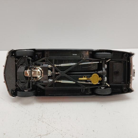 MAC Tools Exclusive Limited Edition Black Mercury Diecast Car w/ Flames in Box - Picture 7 of 15